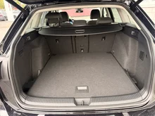 VW Golf Variant Life TSI in Deep Black Perleffekt