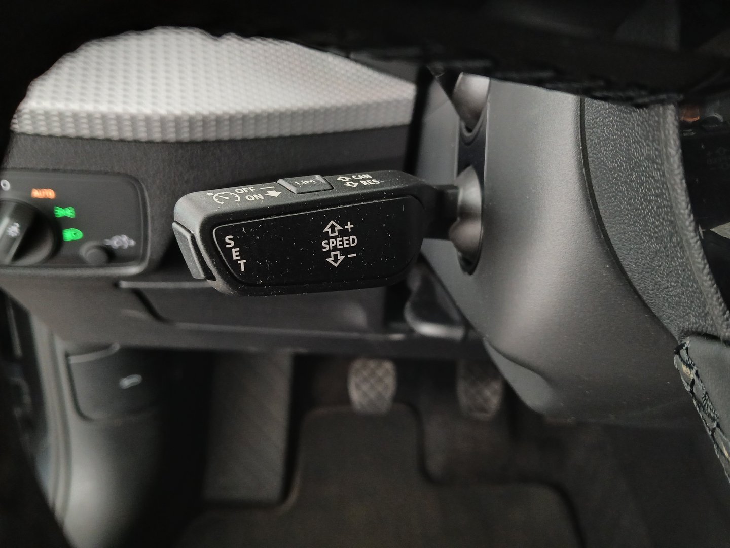 Audi Q2 30 TFSI | Bild 18 von 31