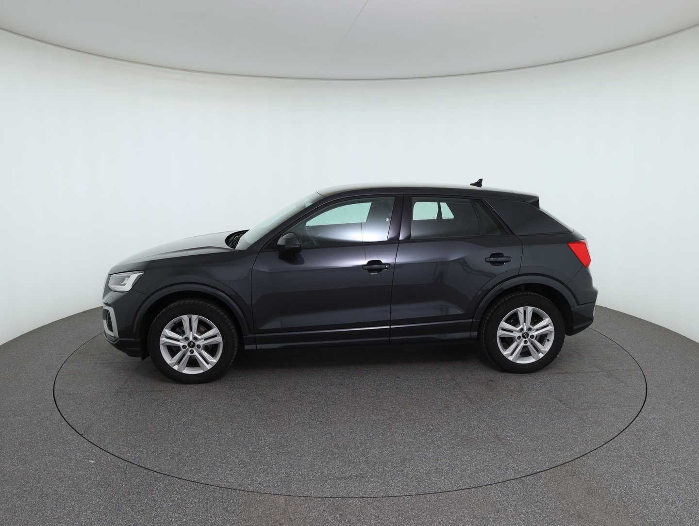 Audi Q2 30 TFSI | Bild 8 von 31