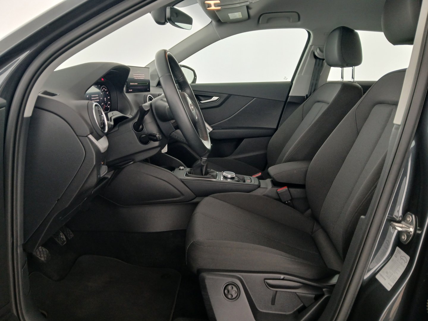 Audi Q2 30 TFSI | Bild 13 von 31