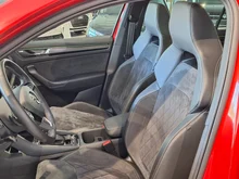 Škoda Kodiaq 4x4 SportLine TDI DSG in Velvet-Rot Metallic
