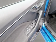 Škoda Kamiq Selection TSI in Race-Blau Metallic