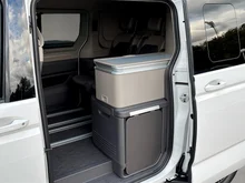 VW California Coast eHybrid 180 kW 4M in Candyweiß