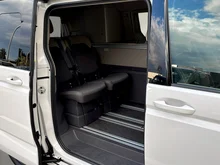 VW California Coast eHybrid 180 kW 4M in Candyweiß