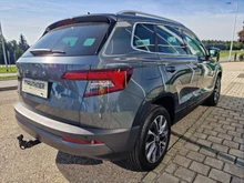 Škoda Karoq Ambition TSI in F6 Quarz-Grau Metallic