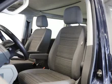 VW California Coast TDI in Starlight Blue Metallic/Starlight Blue Metallic