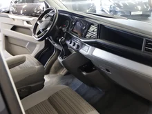 VW California Coast TDI in Starlight Blue Metallic/Starlight Blue Metallic