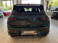 VW Golf GTI Edition 50 DSG in Dark Moss Green Metallic Dach Schwarz