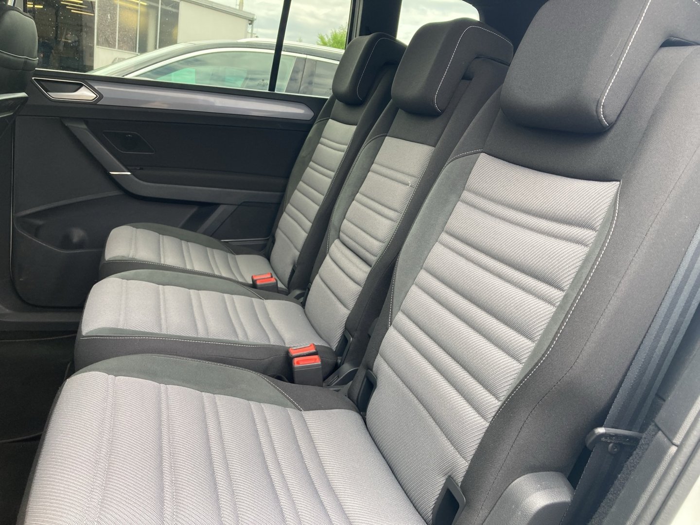 VW Touran Highline TDI SCR | Bild 15 von 17