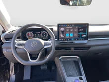 VW T-Roc Life eTSI DSG in Grenadillschwarz Metallic