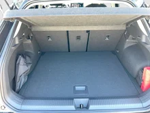 VW T-Roc Life eTSI DSG in Grenadillschwarz Metallic