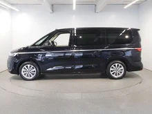 VW Multivan Style �H eHybrid 180 kW 4MOTION in Deepblack Perleffekt