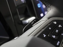 VW Multivan Style �H eHybrid 180 kW 4MOTION in Deepblack Perleffekt