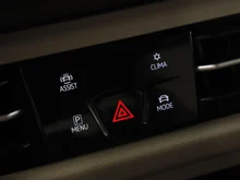 VW Multivan Style �H eHybrid 180 kW 4MOTION in Deepblack Perleffekt