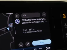 VW Multivan Style �H eHybrid 180 kW 4MOTION in Deepblack Perleffekt