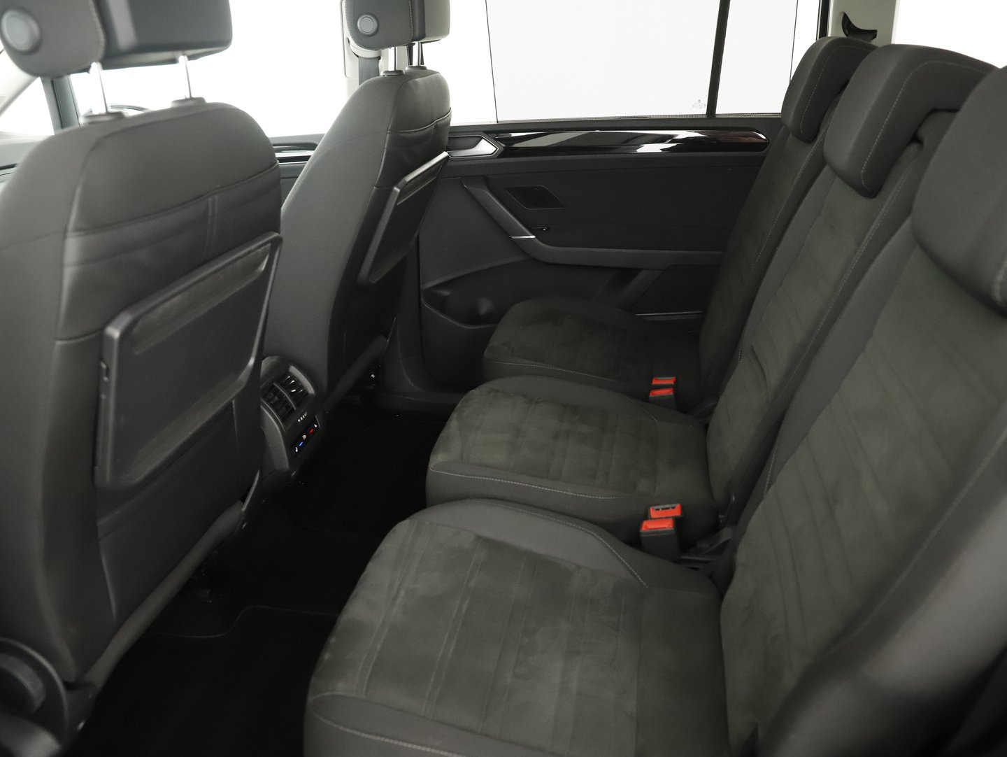 VW Touran Highline TDI SCR 7-Sitzer | Bild 9 von 14