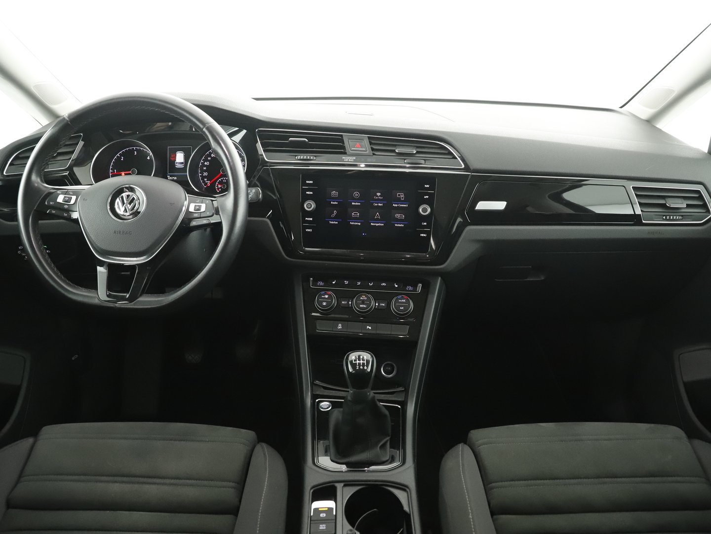 VW Touran Highline TDI SCR 7-Sitzer | Bild 5 von 14