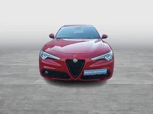 Alfa Romeo Stelvio Sprint 2,2 16V 190 AT8 Q4 in mittelrot - normal