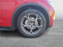 Alfa Romeo Stelvio Sprint 2,2 16V 190 AT8 Q4 in mittelrot - normal