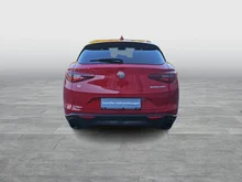 Alfa Romeo Stelvio Sprint 2,2 16V 190 AT8 Q4 in mittelrot - normal