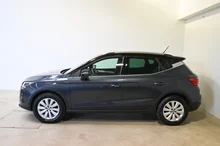 SEAT Arona Xcellence EcoTSI in Magnet-Grau Metallic