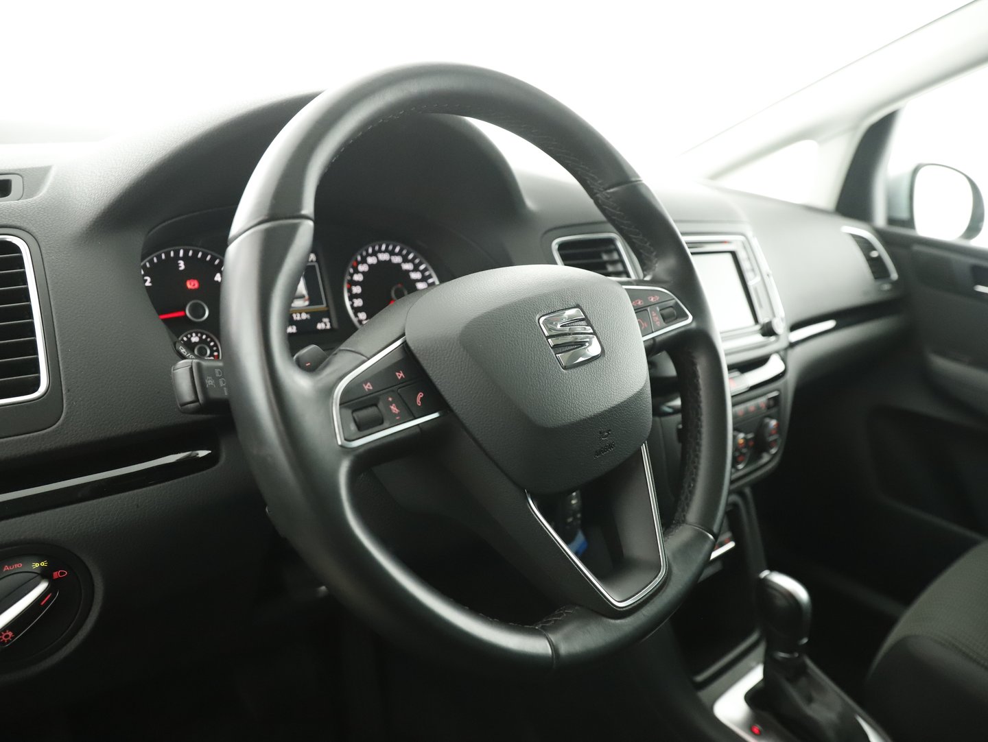 SEAT Alhambra Executive TDI DSG | Bild 7 von 22