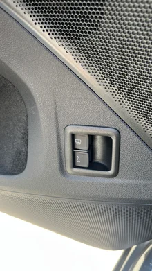 VW Tayron Sport eHybrid DSG 150kW in Delfingrau Metallic