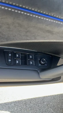 VW Tayron Sport eHybrid DSG 150kW in Delfingrau Metallic