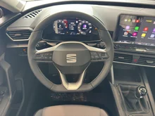 SEAT Leon Style Edition 1.5 TSI 115 PS in Nacht-Schwarz Metallic