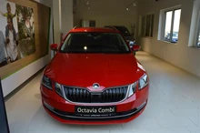 Thumbnail-Foto von Fahrzeug