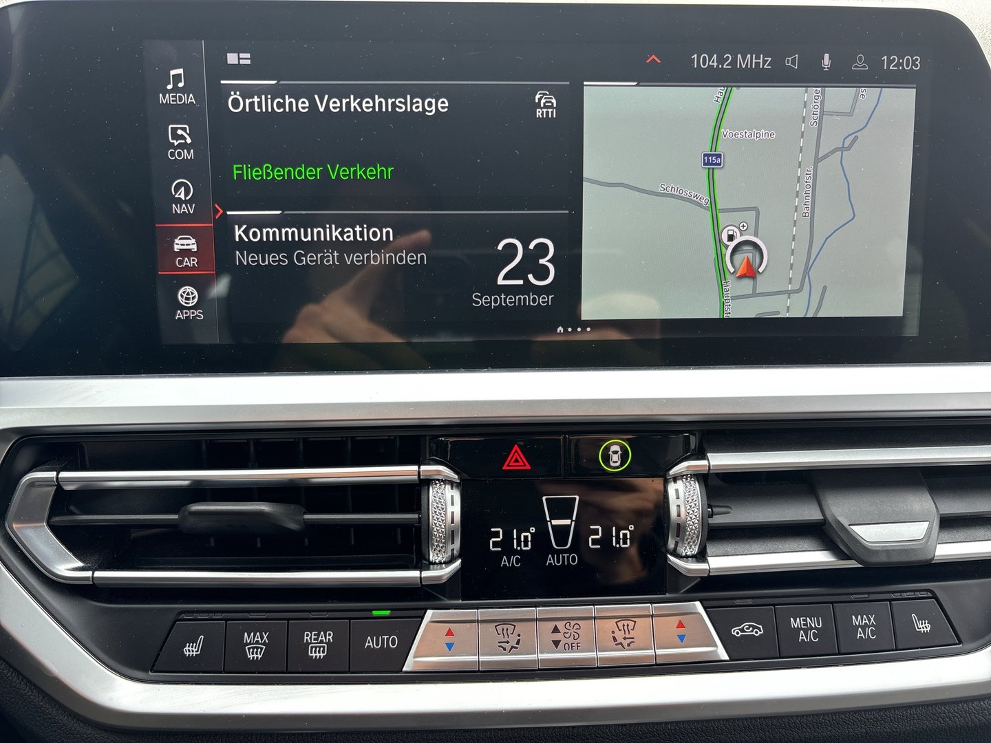 BMW 320d xDrive Touring 48 V Mild-Hybrid-Technologie Aut. | Bild 15 von 25