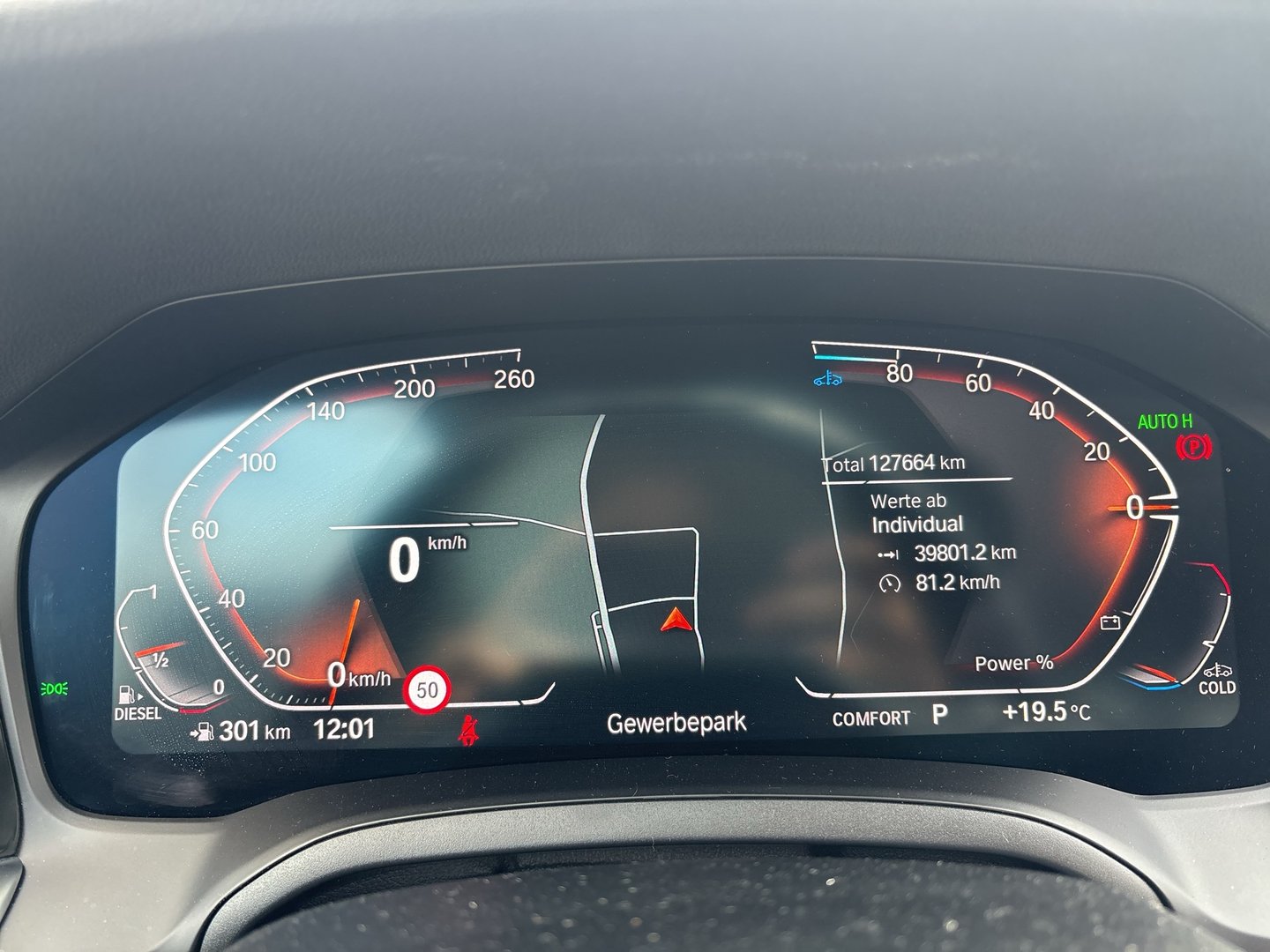 BMW 320d xDrive Touring 48 V Mild-Hybrid-Technologie Aut. | Bild 14 von 25