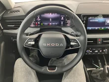 Škoda Kamiq Selection TSI DSG in Graphit-Grau Metallic