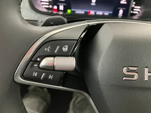 Škoda Kamiq Selection TSI DSG in Graphit-Grau Metallic