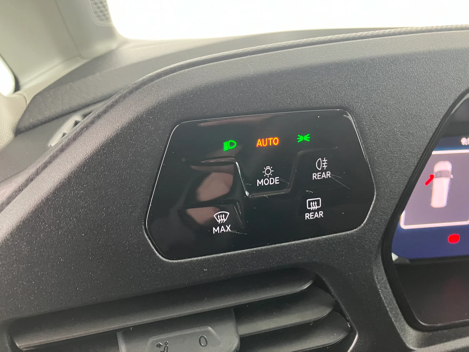 Bild eines VW Caddy Family TDI