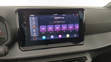 SEAT Arona FR Edition 1.0 TSI DSG in Nevada-Weiß Metallic