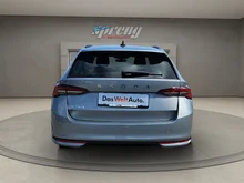 Škoda Octavia Combi Selection TSI mHEV DSG in Smokey Diamond-Silber Metallic