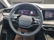 Škoda Octavia Combi Selection TSI mHEV DSG in Smokey Diamond-Silber Metallic