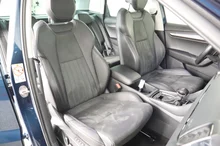 Škoda Karoq 4x4 Style TDI DSG SCR in LAVA-BLAU METALLIC