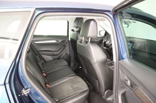 Škoda Karoq 4x4 Style TDI DSG SCR in LAVA-BLAU METALLIC
