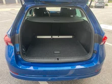 Škoda Octavia Combi Ambition TDI DSG in Race-Blau Metallic