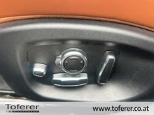 Jaguar XE P300 AWD R-Dynamic HSE Aut. in dunkelblau - metallic