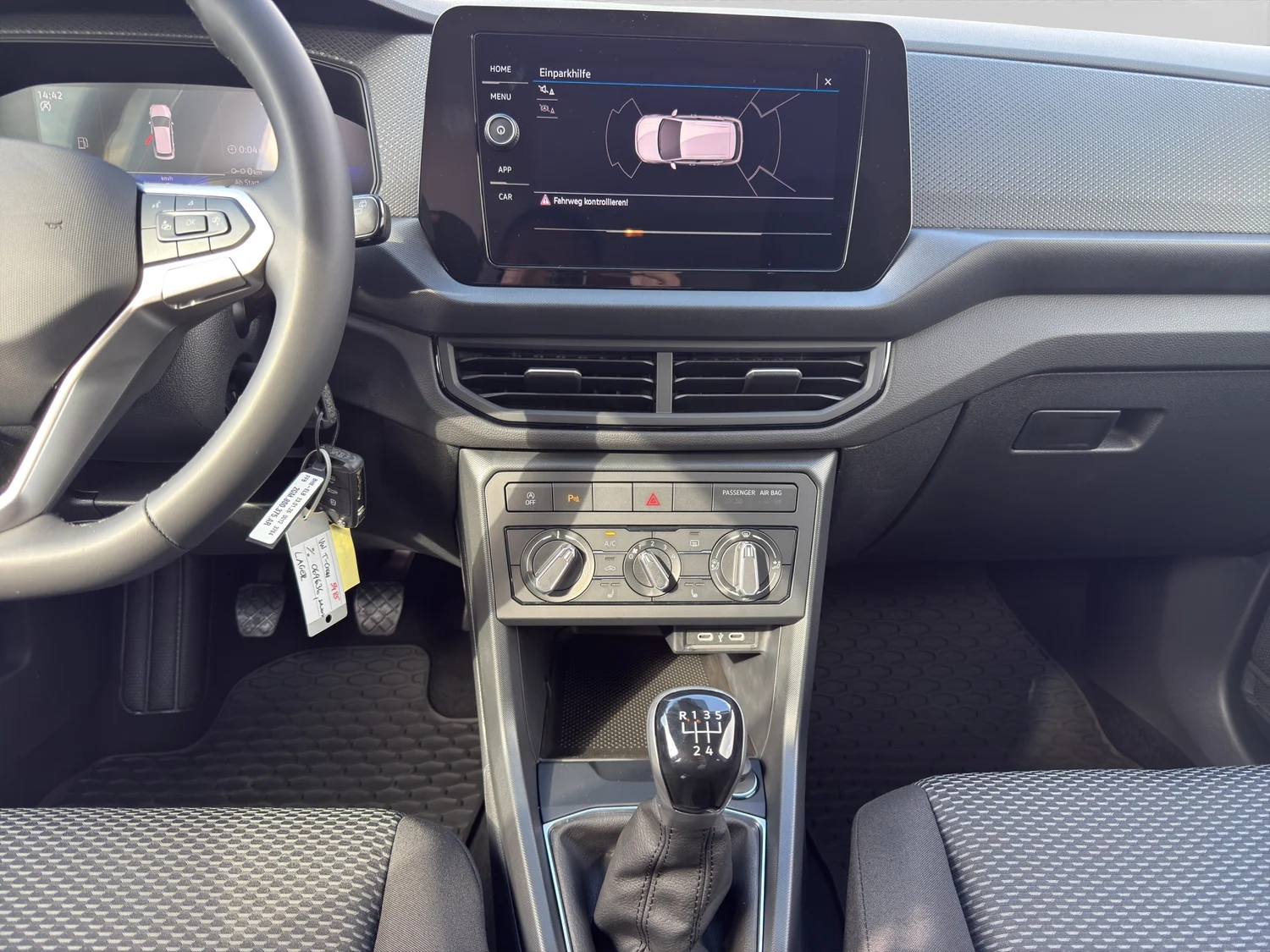 Bild eines VW T-Cross 4Me TSI