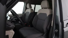 VW California Beach eHybrid 180 kW 4M in Indiumgrau Met./Dach Deepblack Perleff.