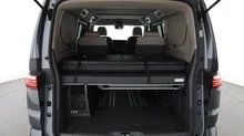 VW California Beach eHybrid 180 kW 4M in Indiumgrau Met./Dach Deepblack Perleff.