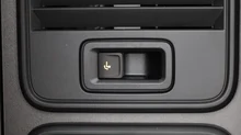 VW California Beach eHybrid 180 kW 4M in Indiumgrau Met./Dach Deepblack Perleff.