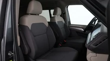 VW California Beach eHybrid 180 kW 4M in Indiumgrau Met./Dach Deepblack Perleff.