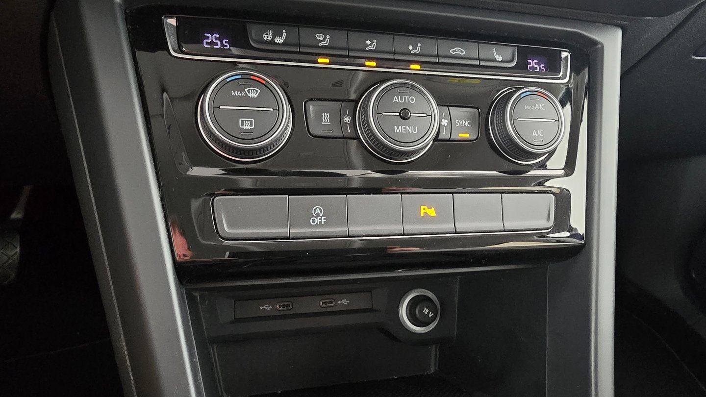 VW Touran Comfortline TDI | Bild 21 von 25