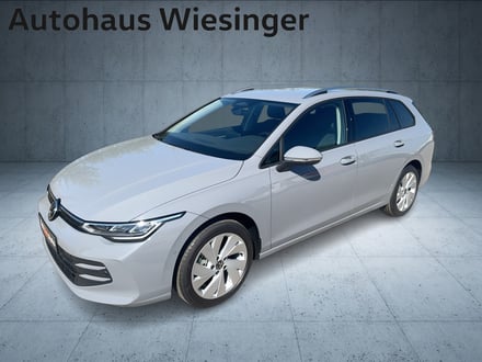 VW Golf Variant Business mHeV DSG