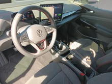 VW ID.4 GTX 4MOTION 250 kW Business -77 kWh in Gletscherweiß Metallic Dach schwarz